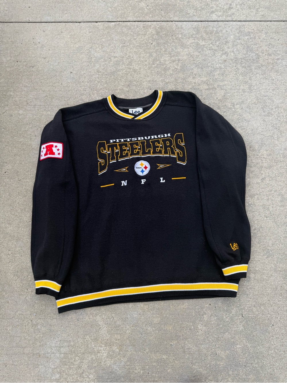 Vintage 90s Lee Sport Pittsburgh Steelers Crewneck